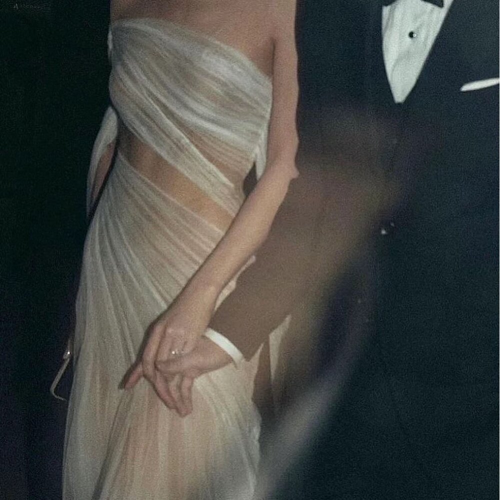 Dreamy Backless Evening Dress